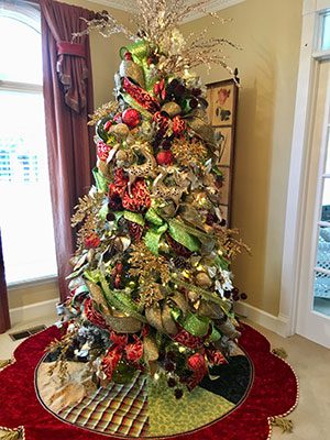 How to Save Time & Stress with Seasonal Holiday Decorating This Year 