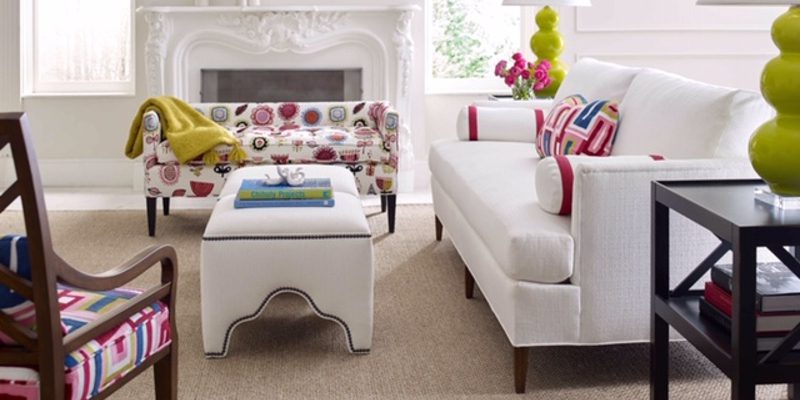Living Room Furniture: Four Tips for Selecting an Eye-Catching Statement Piece